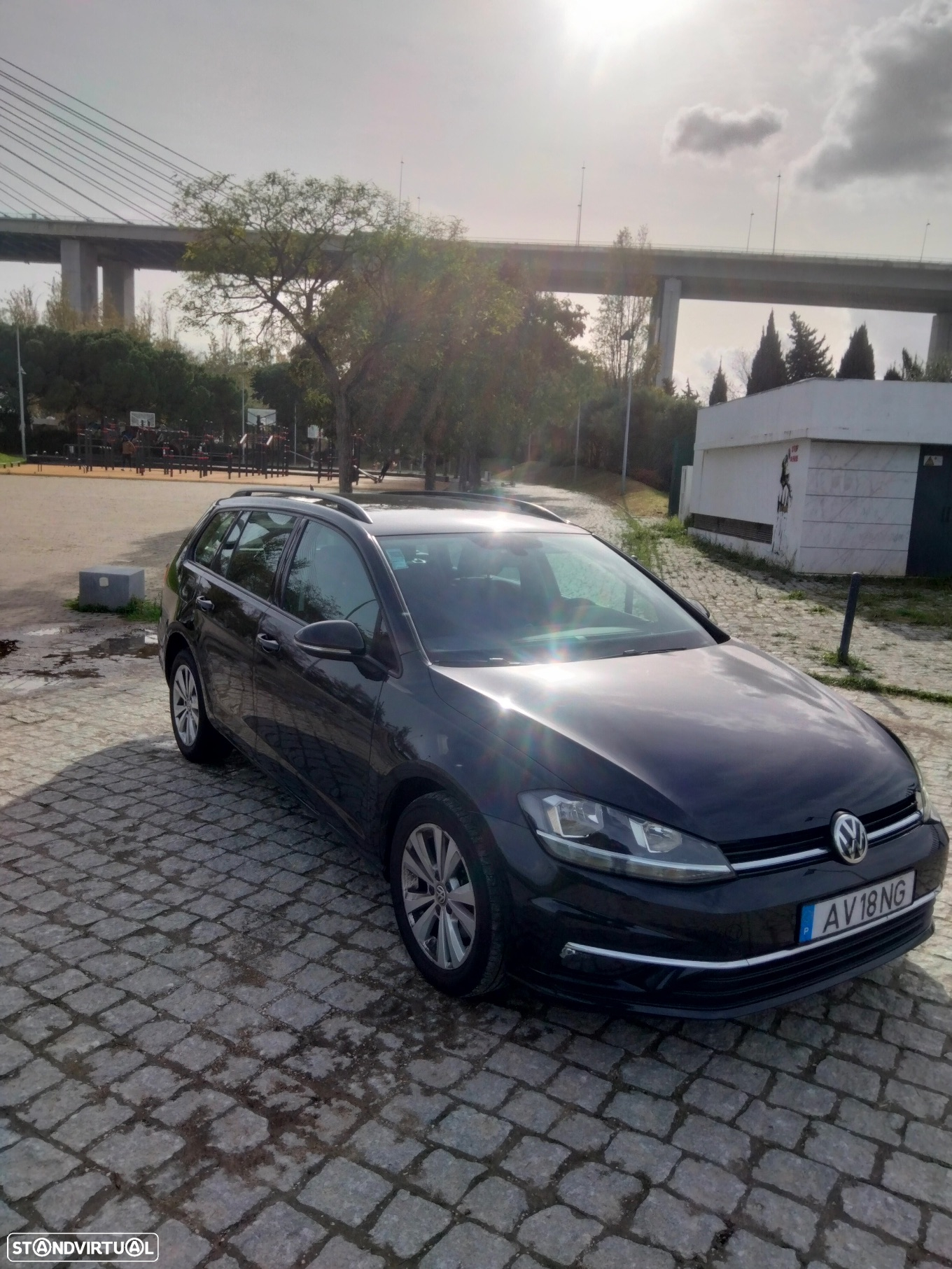 VW Golf Variant 1.6 TDi Confortline - 2