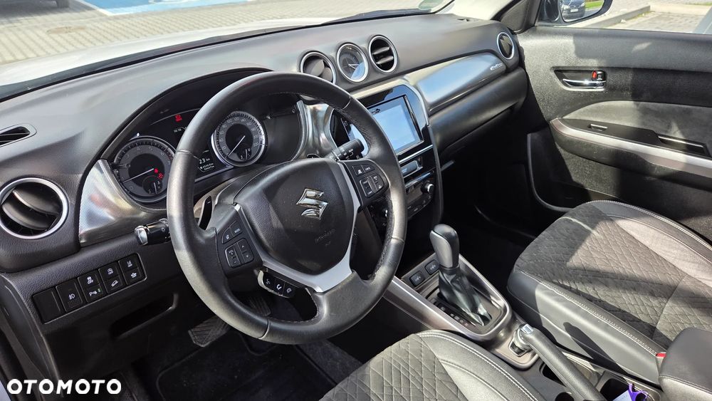 Suzuki Vitara - 16