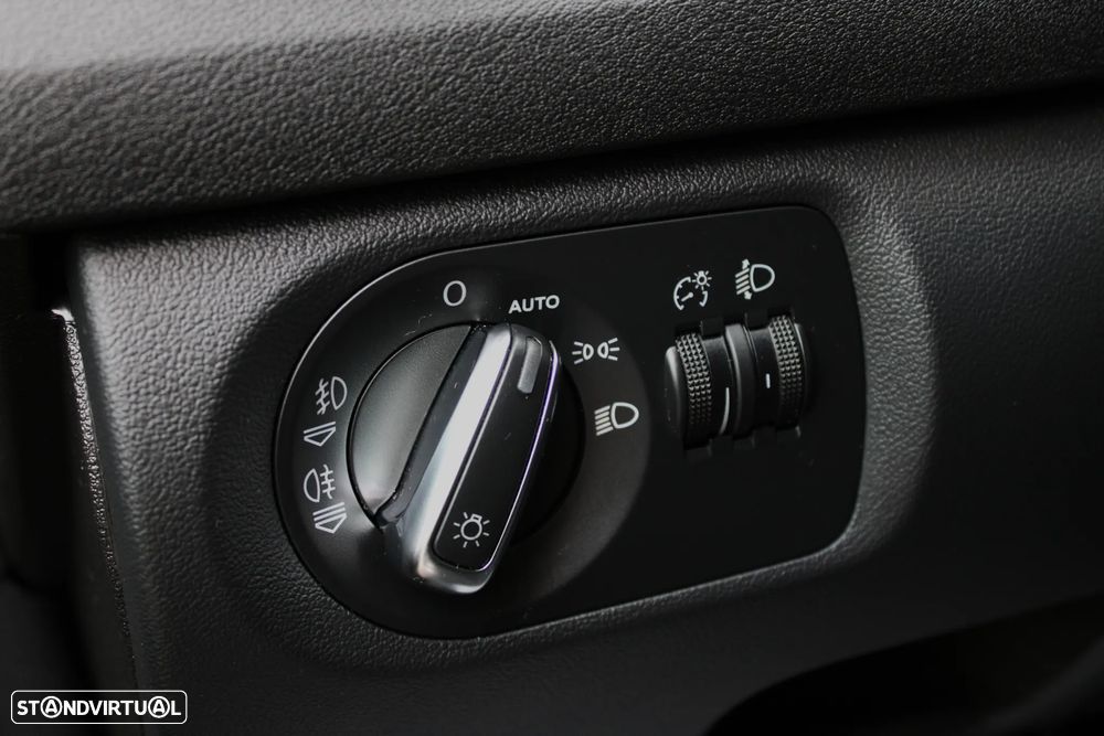 Audi A3 Cabrio 1.6 TDi Sport - 24