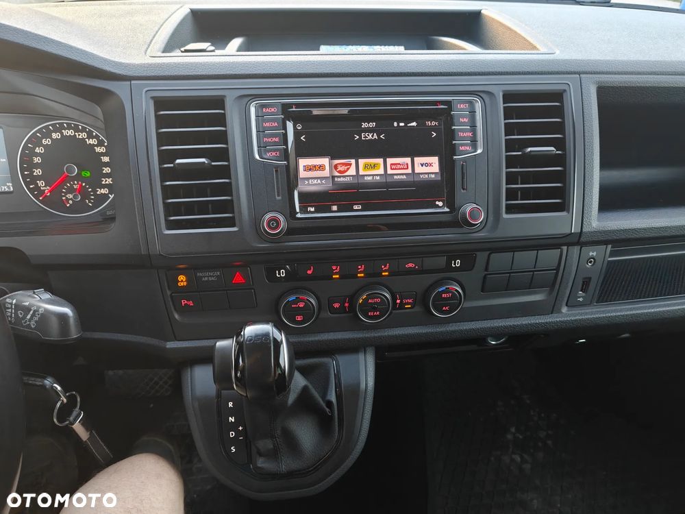 Volkswagen Caravelle 2.0 TDI L1 Highline DSG - 9