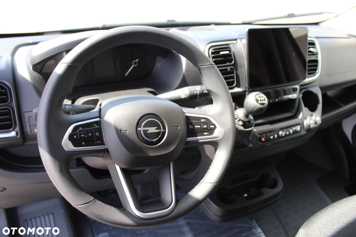 Opel Movano - 9