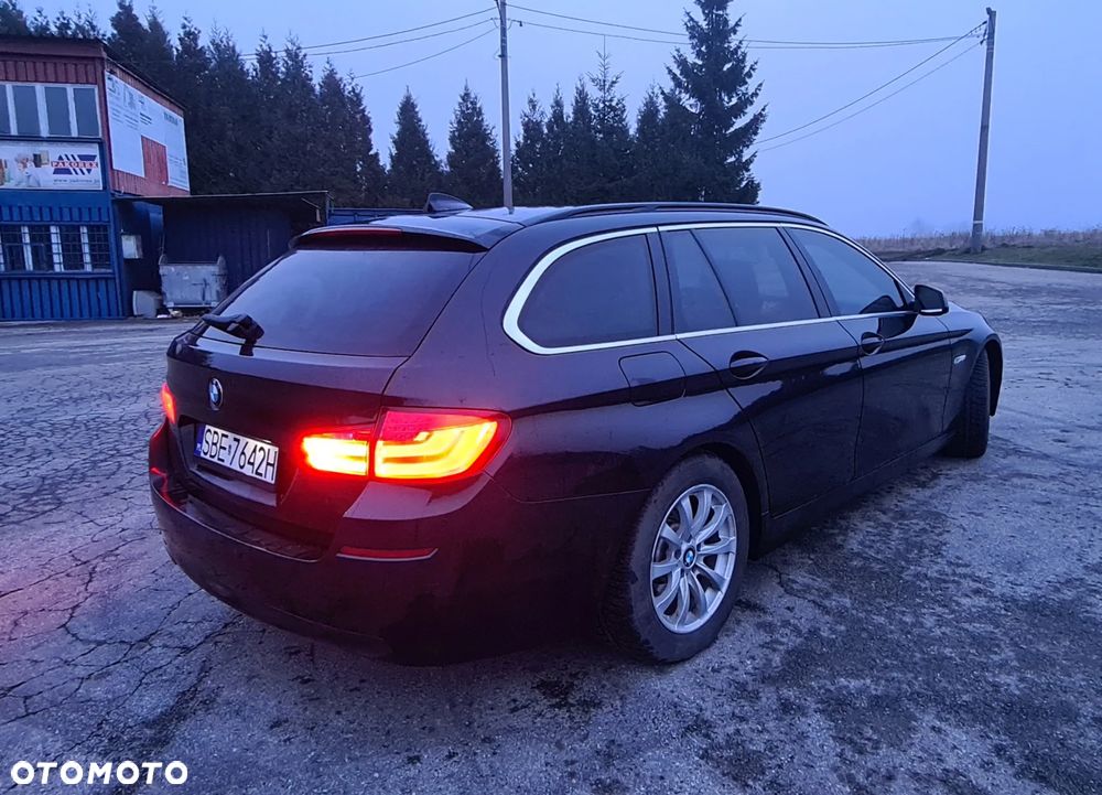 BMW Seria 5 520d - 5