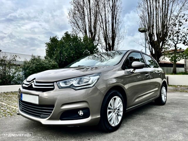 Citroën C4 1.2 PureTech Feel - 1