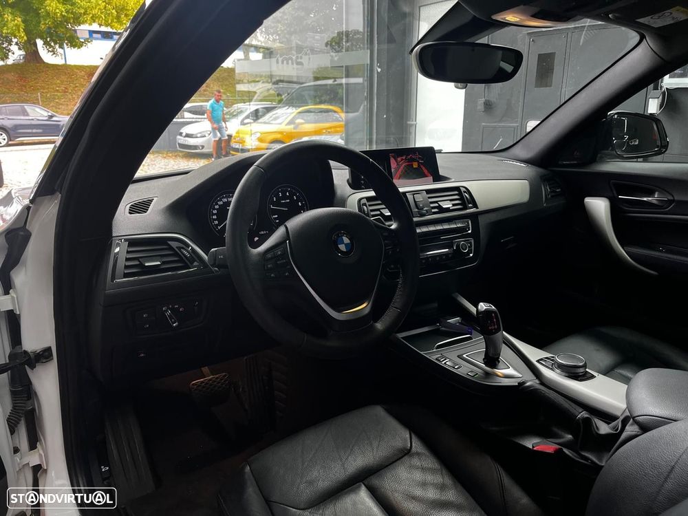 BMW 218 i Coupe Line Luxury Auto - 9