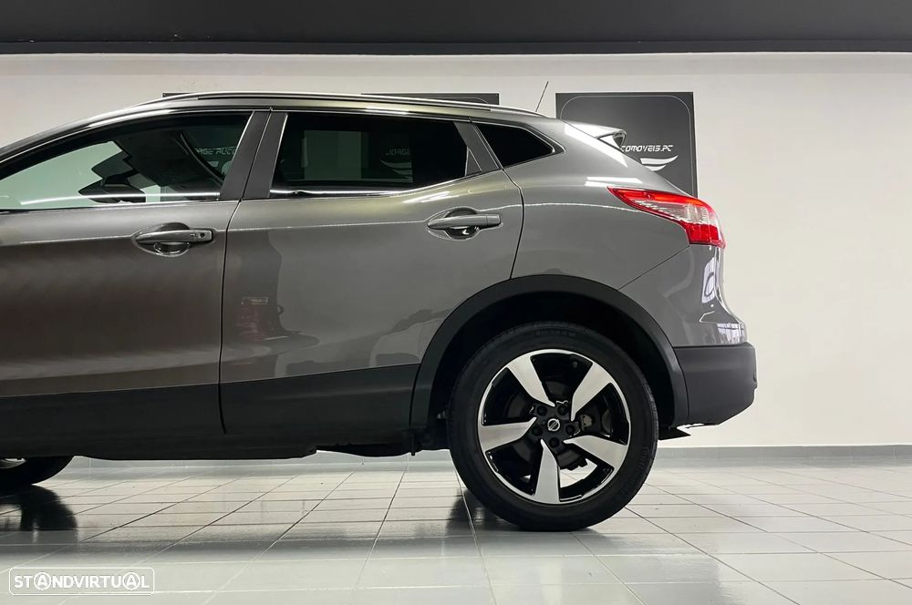 Nissan Qashqai 1.5 dCi 360 S - 11