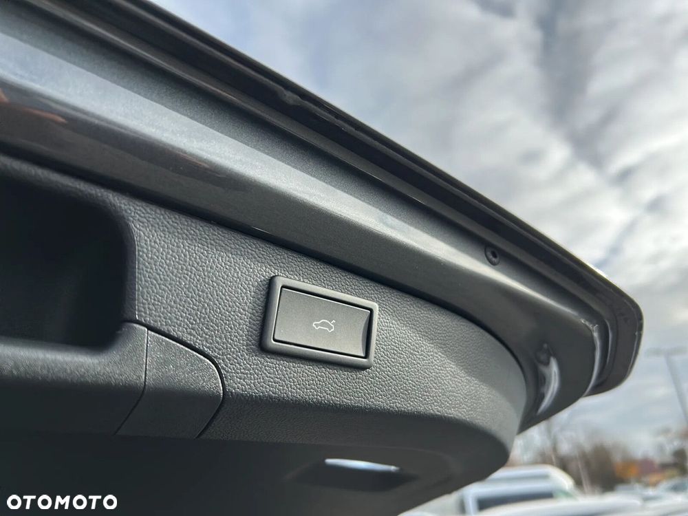 Volkswagen Passat Variant - 31