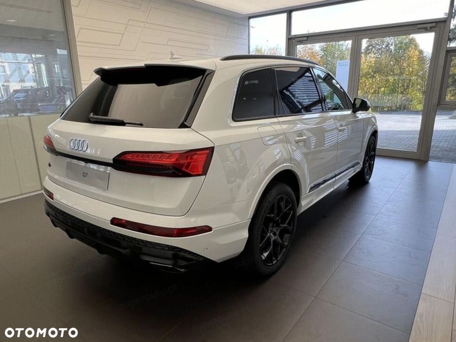 Audi Q7 - 3