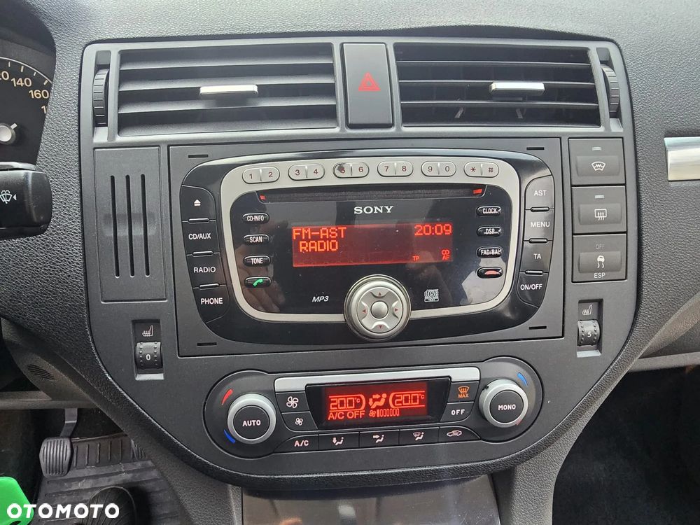 Ford C-MAX 1.8 Titanium - 15