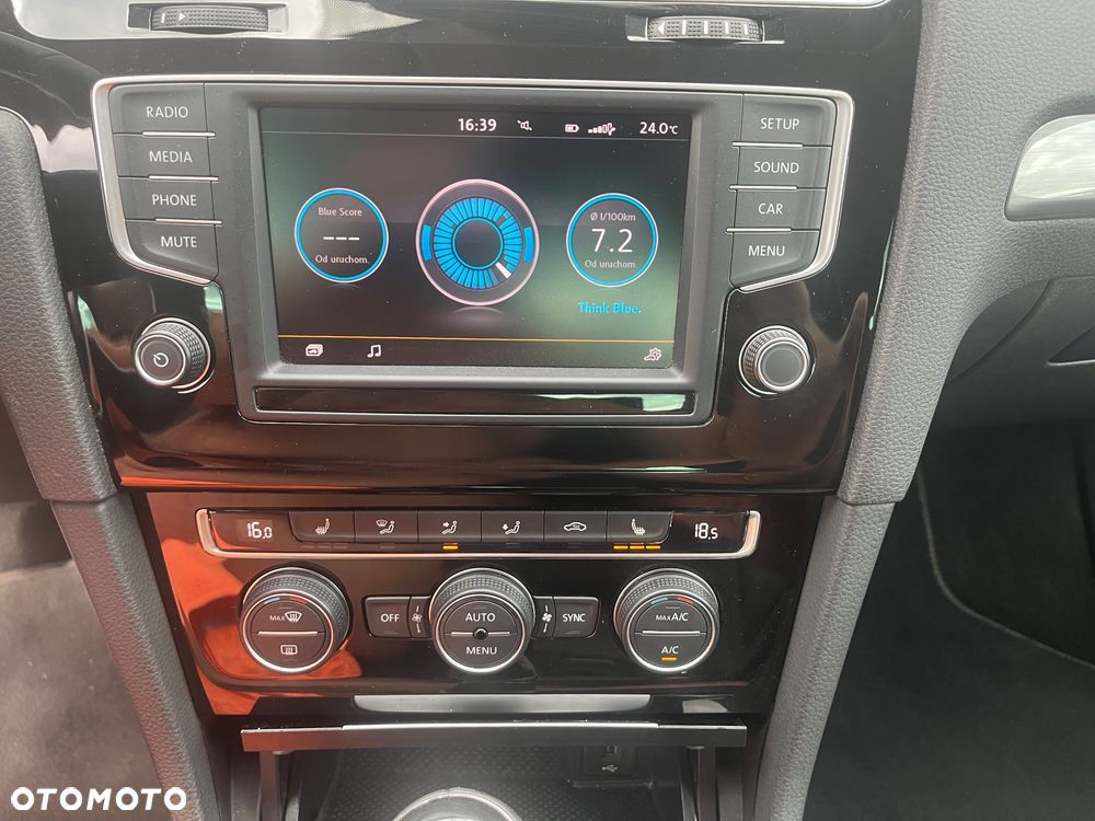 Volkswagen Golf 1.6 TDI BlueMotion Technology Comfortline - 18