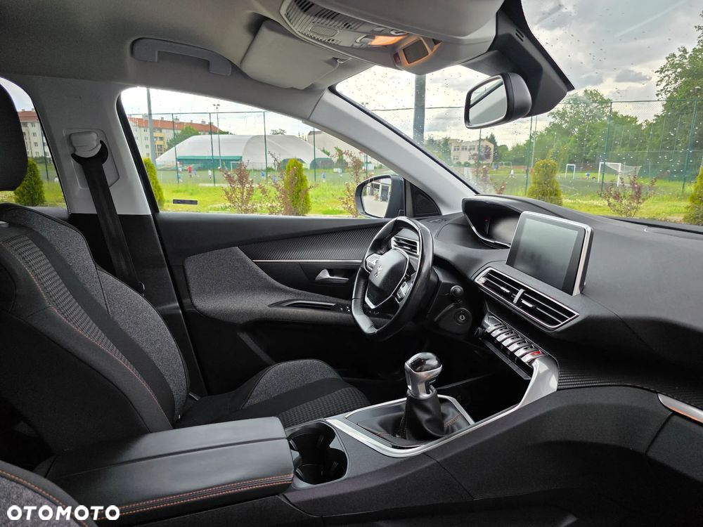 Peugeot 3008 - 15