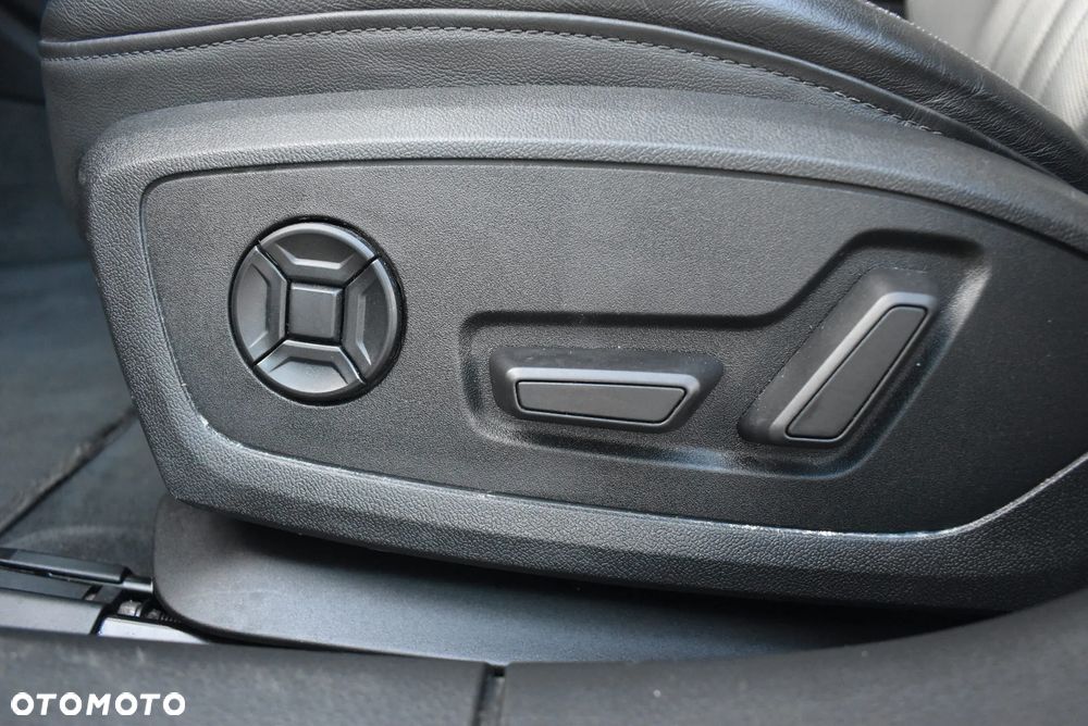 Audi A6 Avant 40 TDI mHEV Sport S tronic - 12