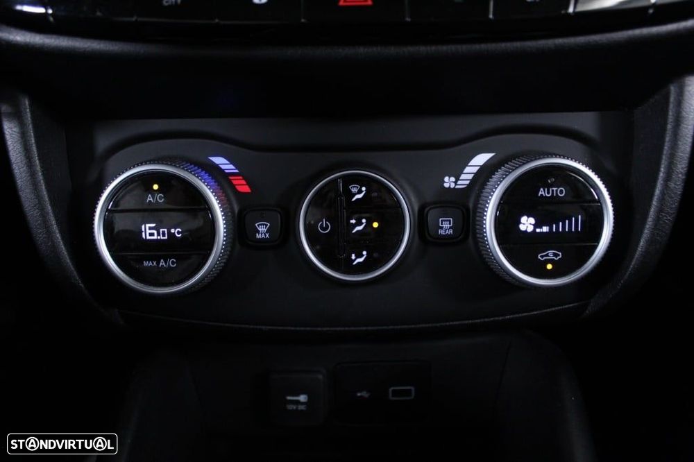 Fiat Tipo Cross 1.0 GSE T3 - 29