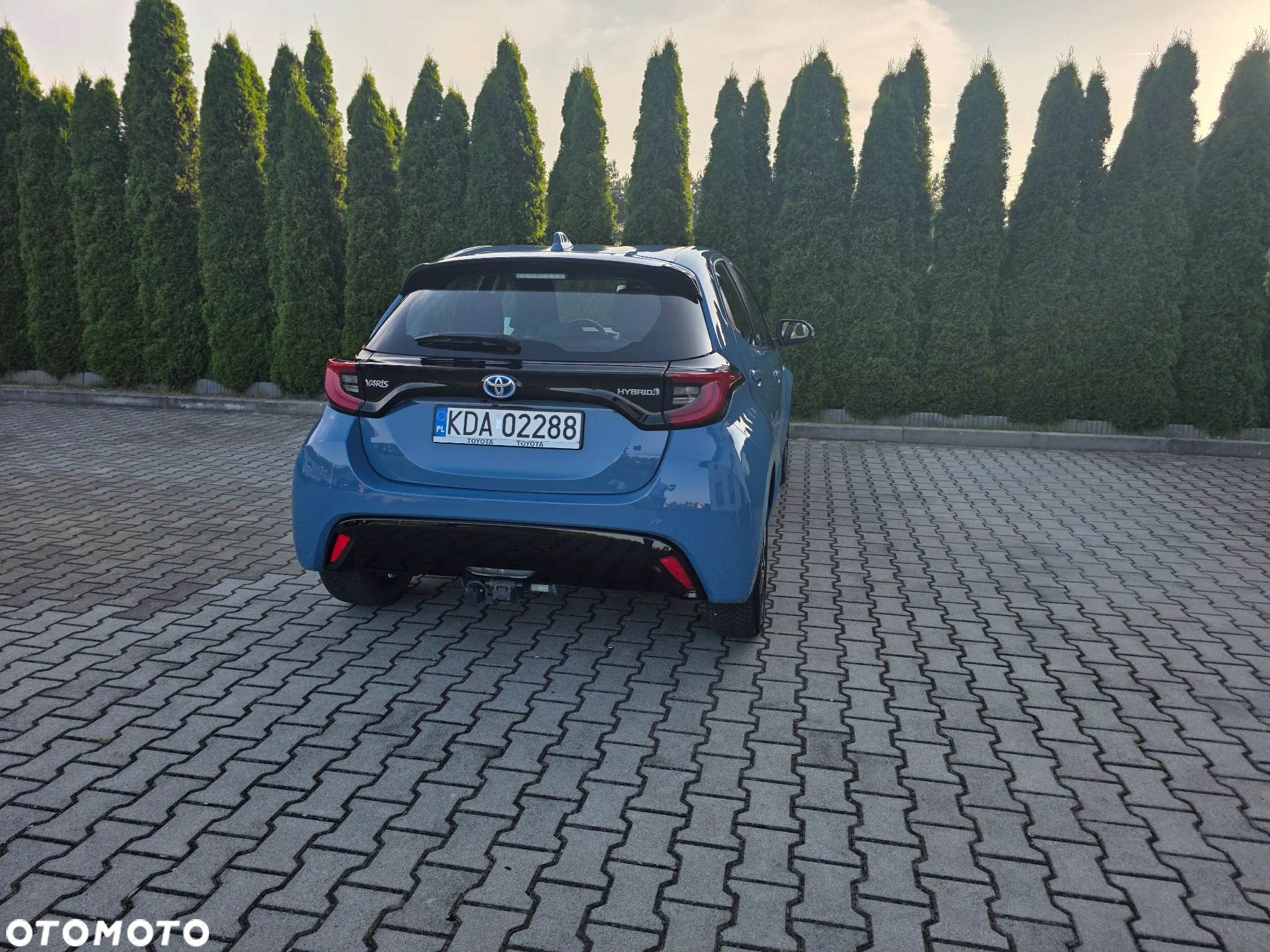 Toyota Yaris Hybrid 1.5 VVT-i Team Deutschland - 3