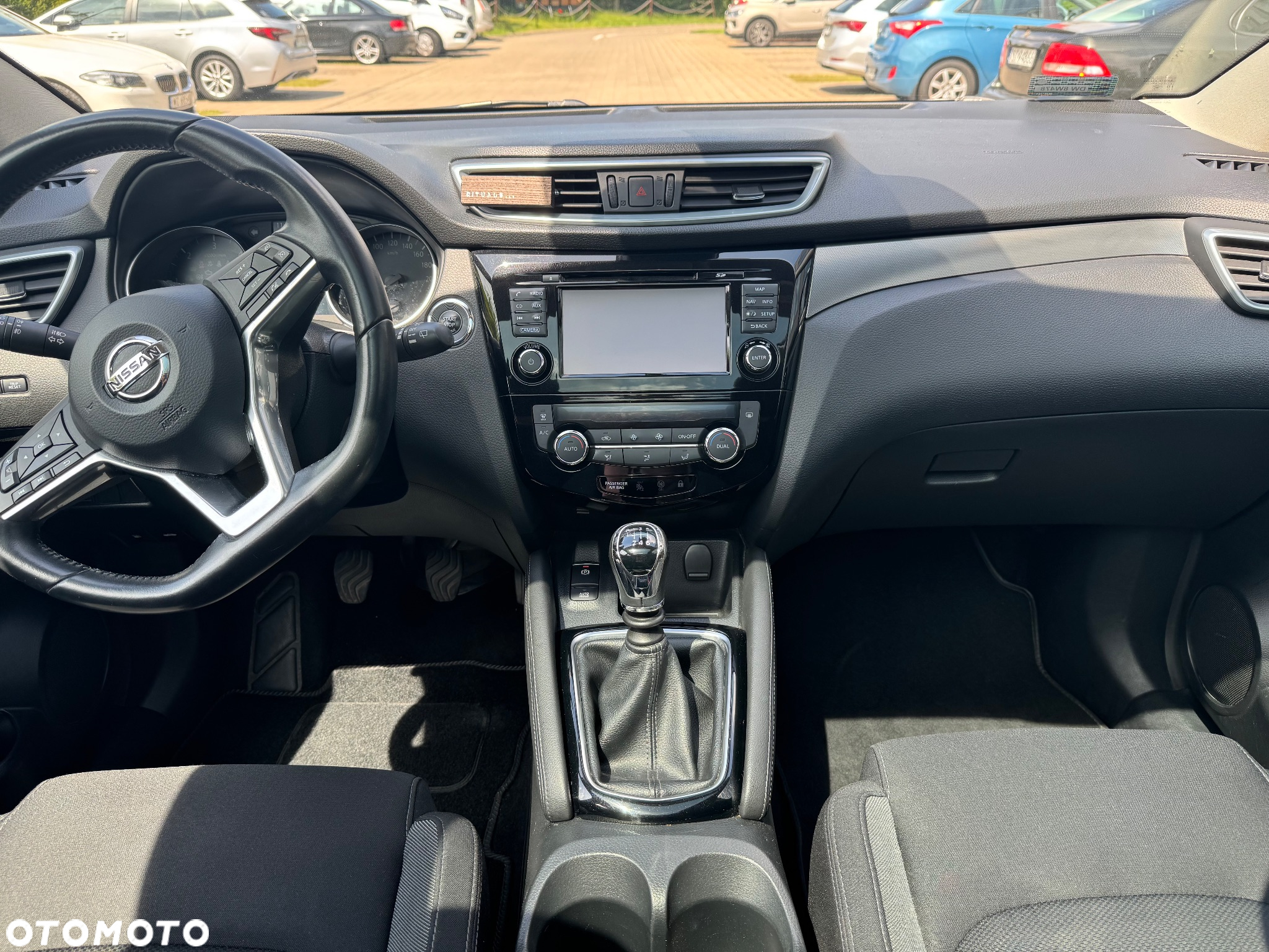 Nissan Qashqai 1.5 dCi N-Connecta EU6 - 13