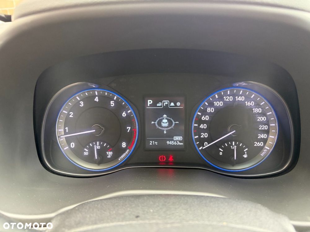 Hyundai Kona 1.6 T-GDI DCT 4WD Premium - 10