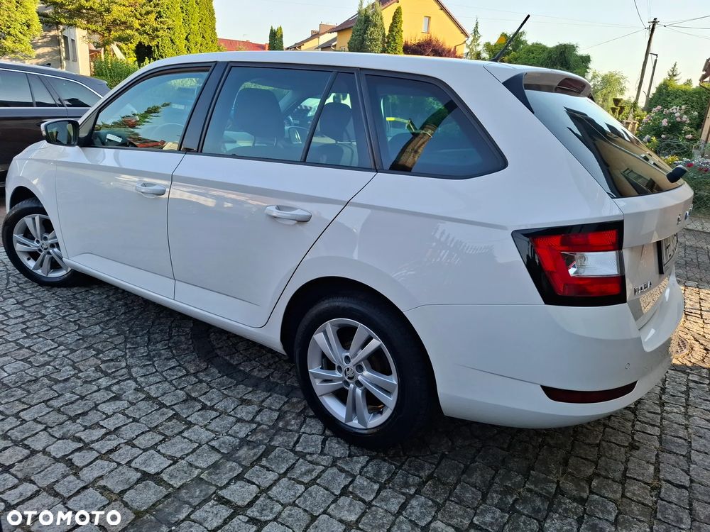Skoda Fabia 1.0 TSI Ambition - 5