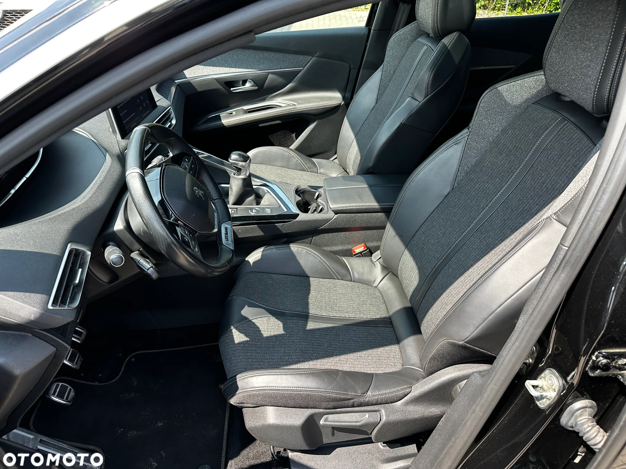 Peugeot 3008 - 19