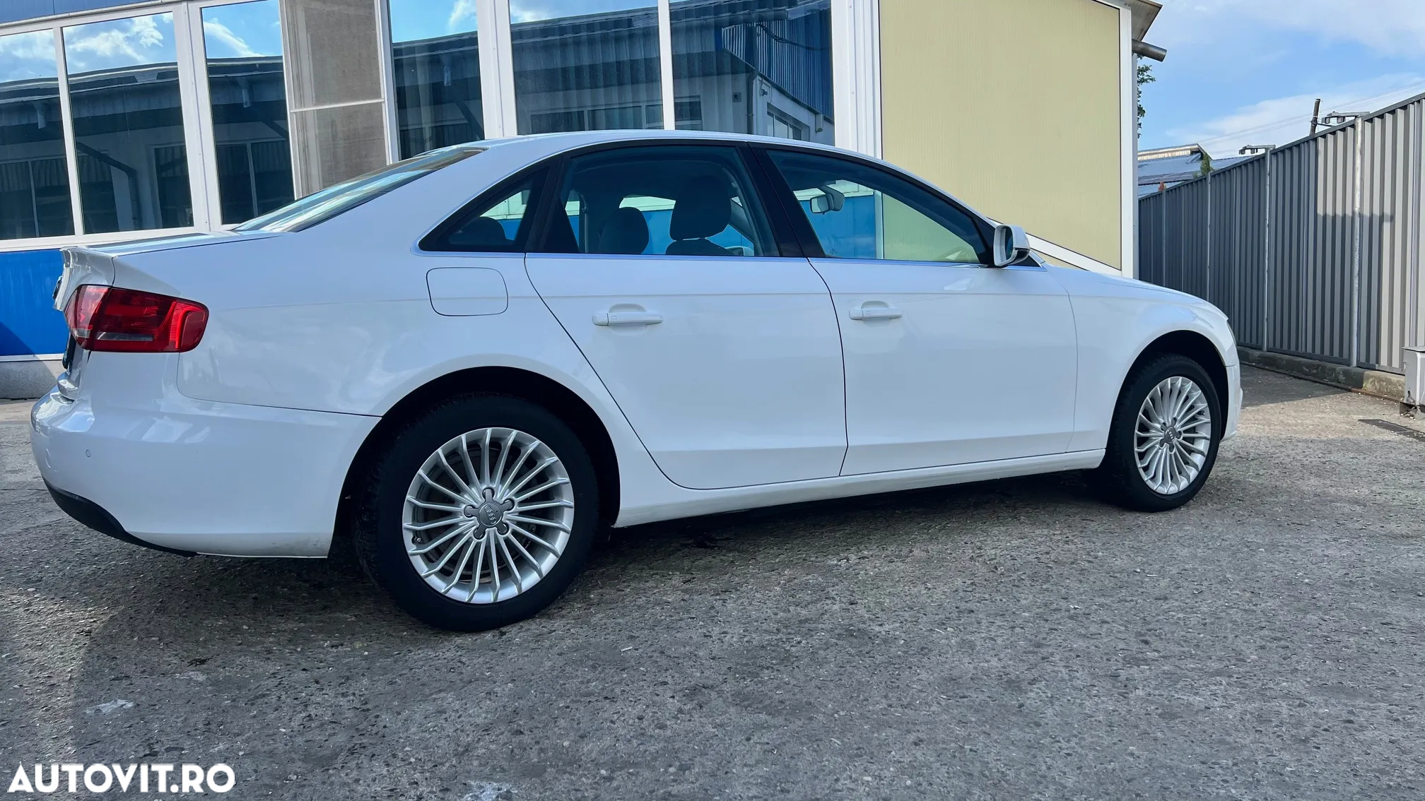 Audi A4 - 8
