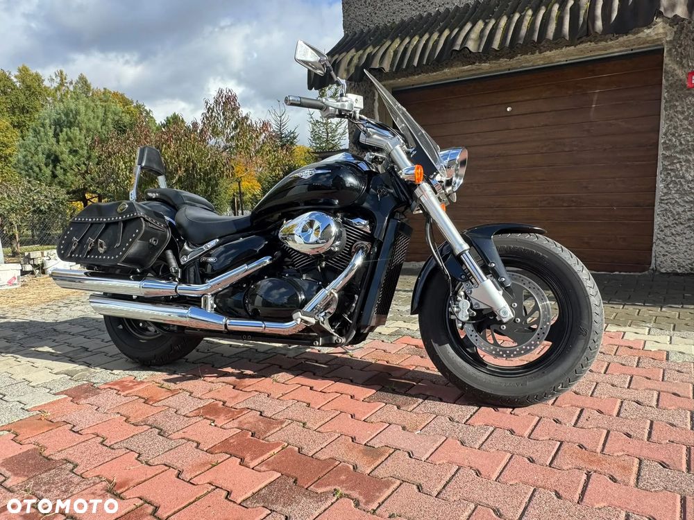 Suzuki Intruder