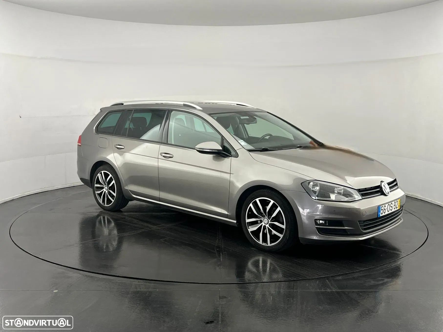 VW Golf Variant 1.6 TDi Confortline - 1