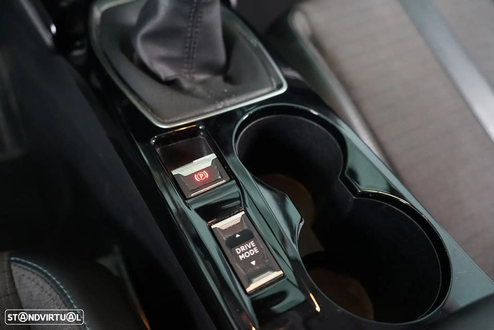Peugeot 208 1.2 PureTech Allure - 29