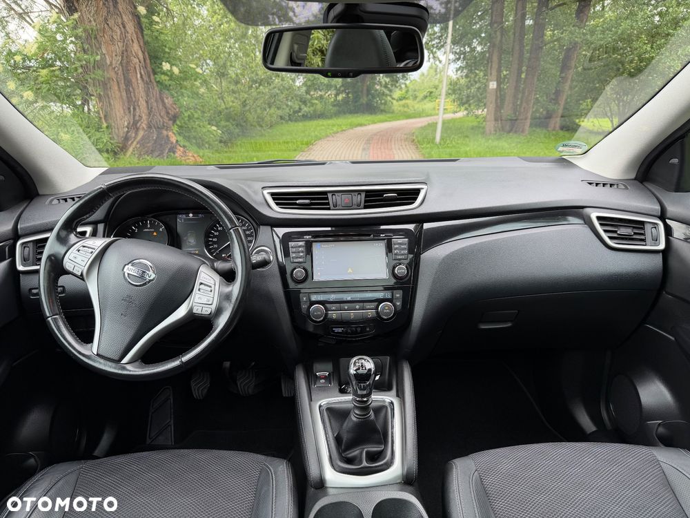 Nissan Qashqai 1.6 DCi TEKNA - 15