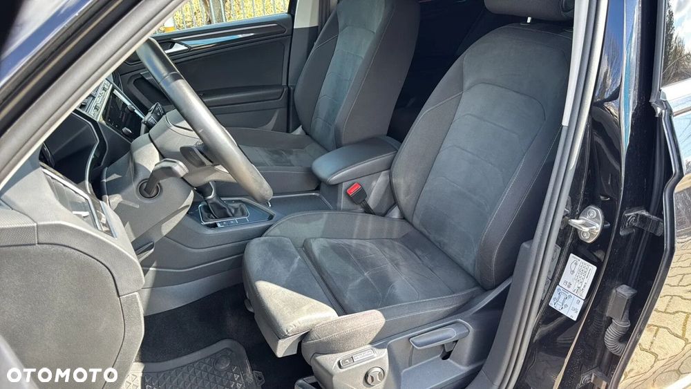 Volkswagen Tiguan - 13