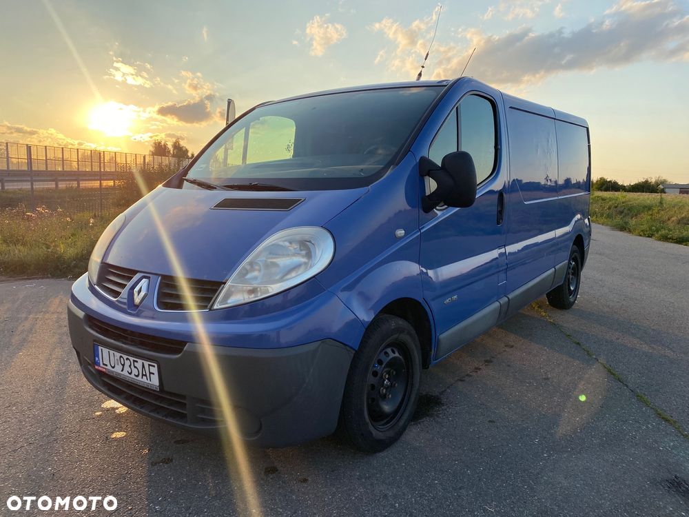 Renault TRAFIC - 4