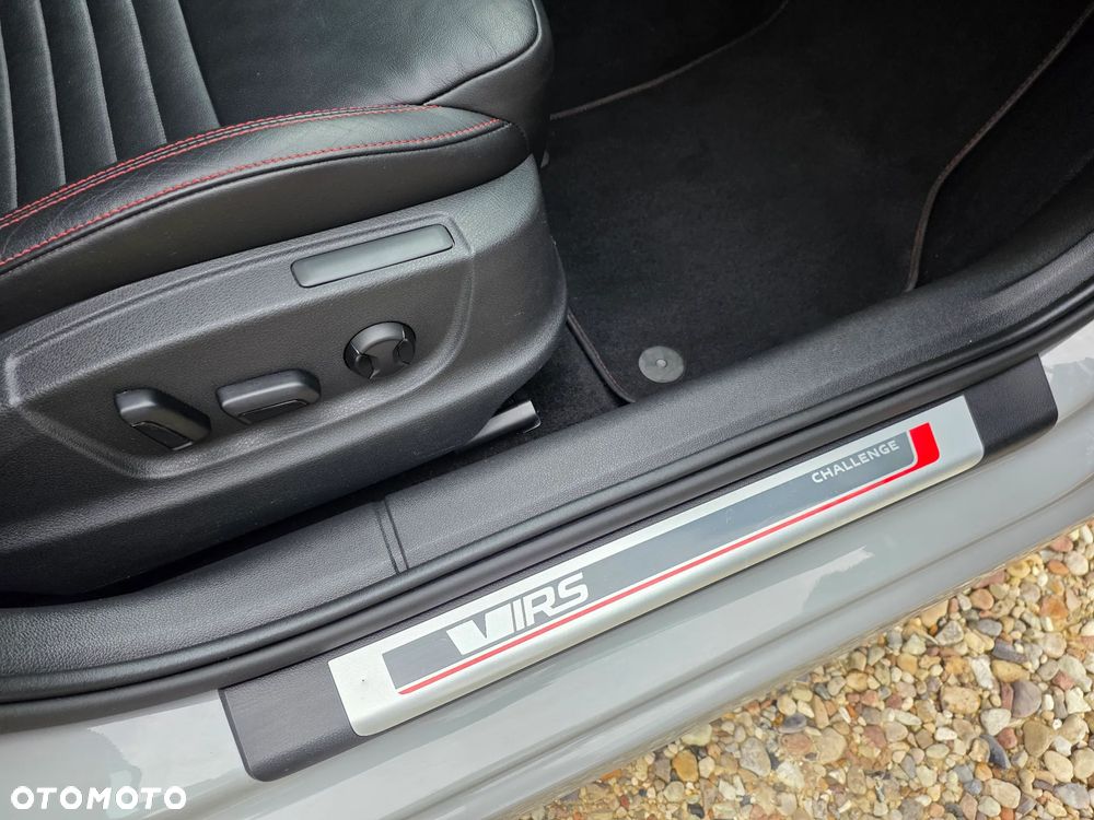 Skoda Octavia 2.0 TDI DSG RS - 20