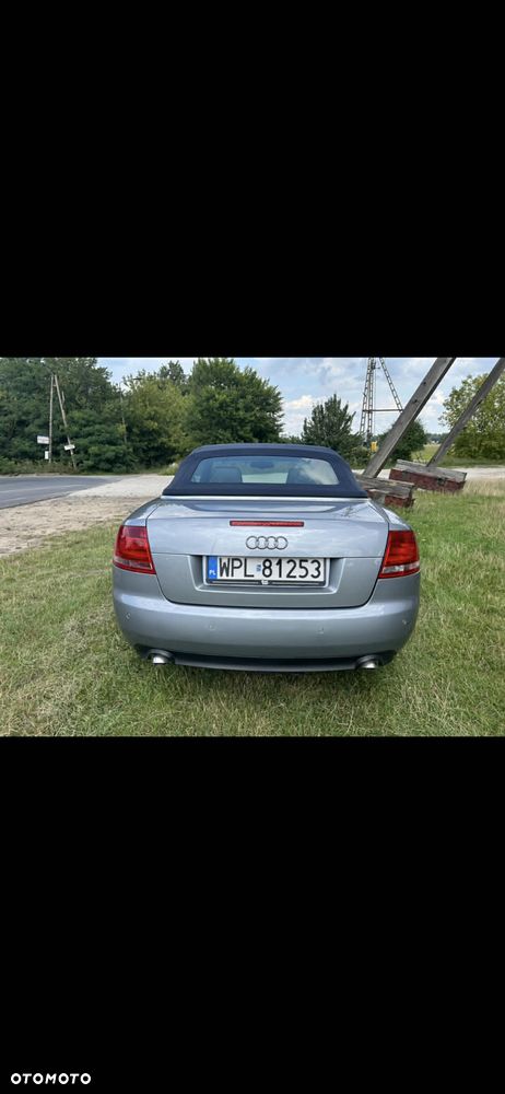 Audi A4 Cabrio 2.0 TDI DPF - 2