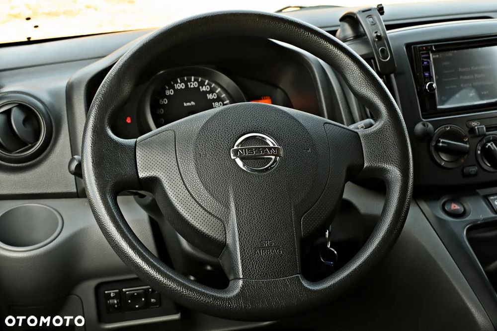 Nissan NV200 - 27