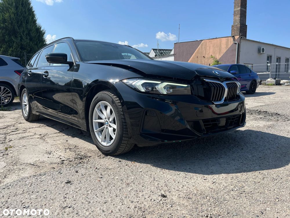 BMW Seria 3 318d Touring Sport Line - 2
