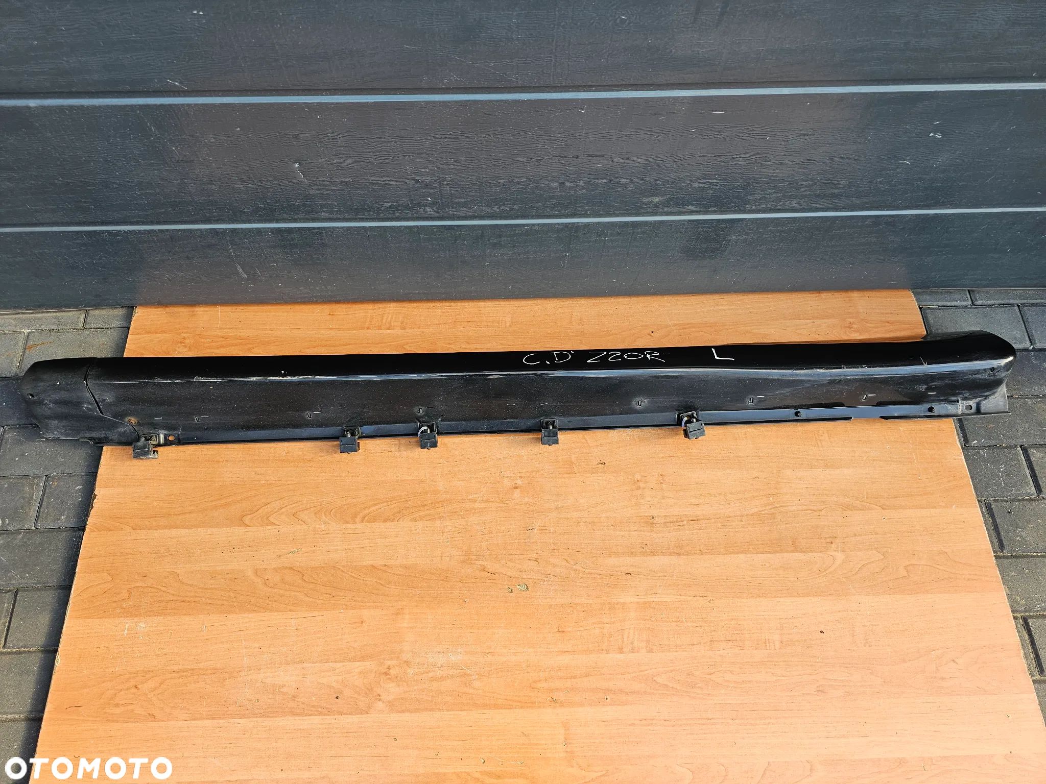 LISTWA PROGOWA NAKŁADKA LEWA OPEL CORSA D 3 DRZWI OPC GSI VXR KOMPLETNA 90212267 - 1