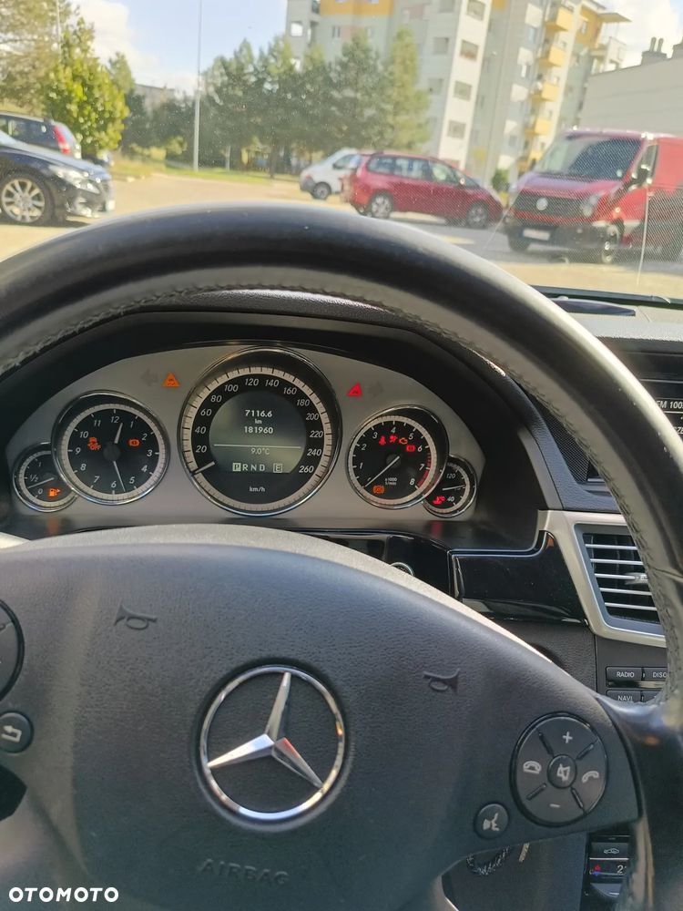 Mercedes-Benz Klasa E - 11