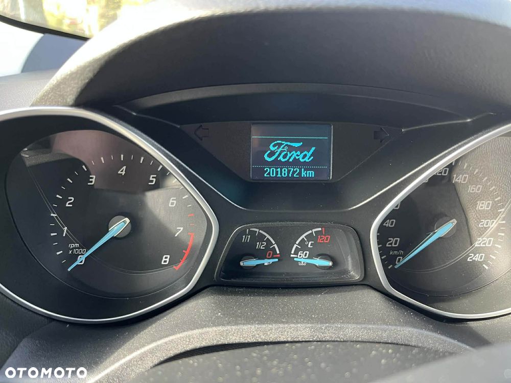 Ford Kuga 1.6 EcoBoost 2x4 Individual - 10