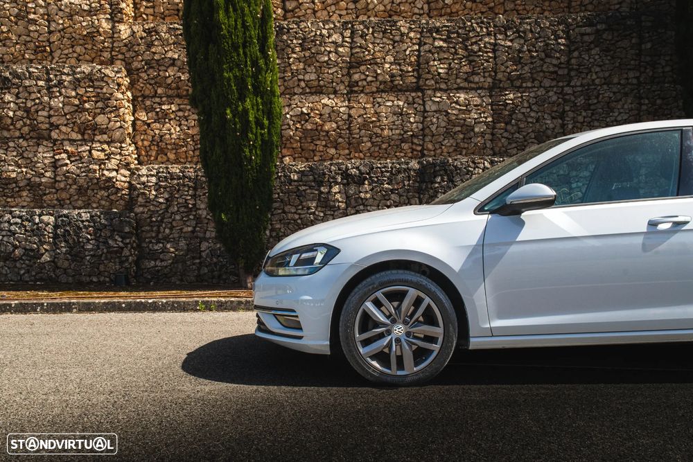 VW Golf 1.6 TDI Highline DSG - 7