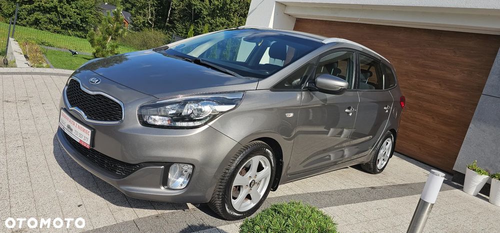 Kia Carens 1.6 GDI L 7os EU6 - 34