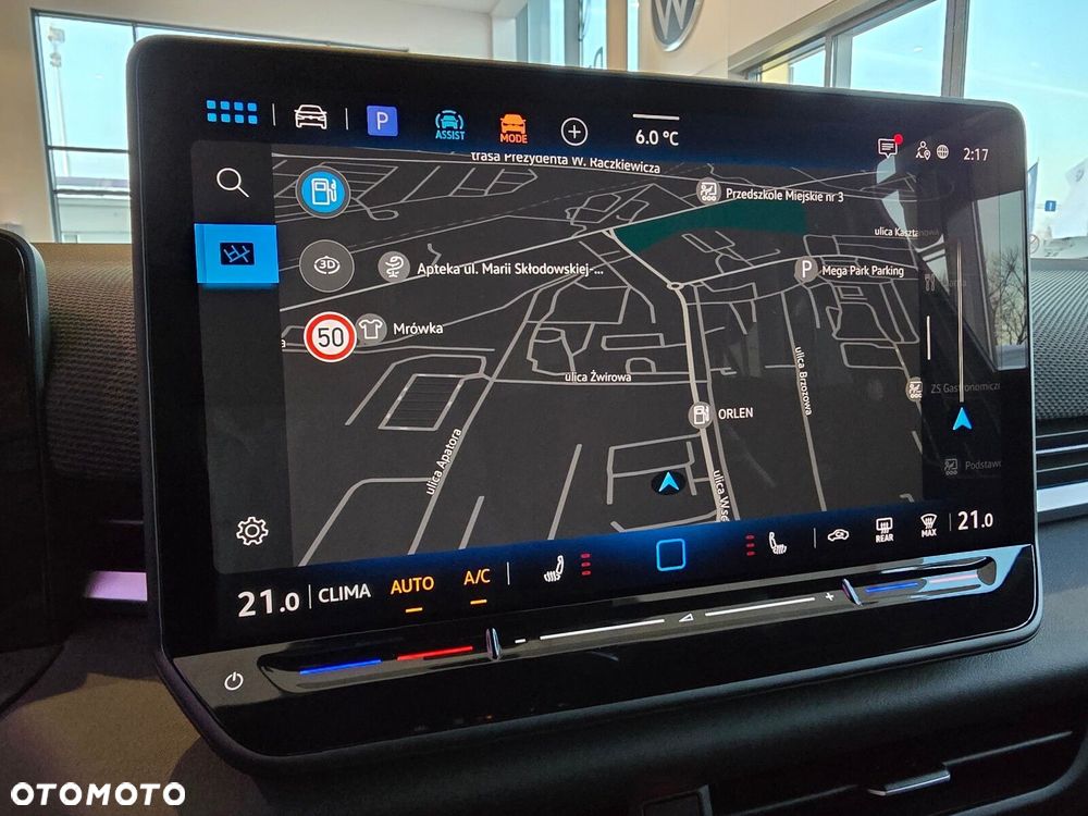 Volkswagen T-Roc 1.5 eTSI R-Line DSG - 17