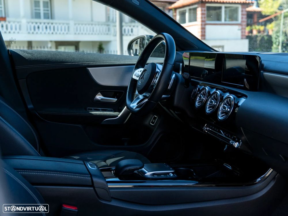 Mercedes-Benz CLA 250 - 16