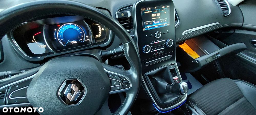 Renault Grand Scenic ENERGY dCi 110 EXPERIENCE - 29