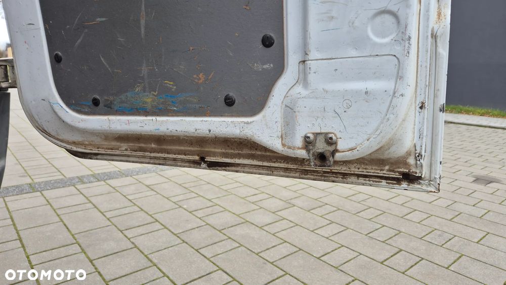 Mercedes-Benz SPRINTER - 15