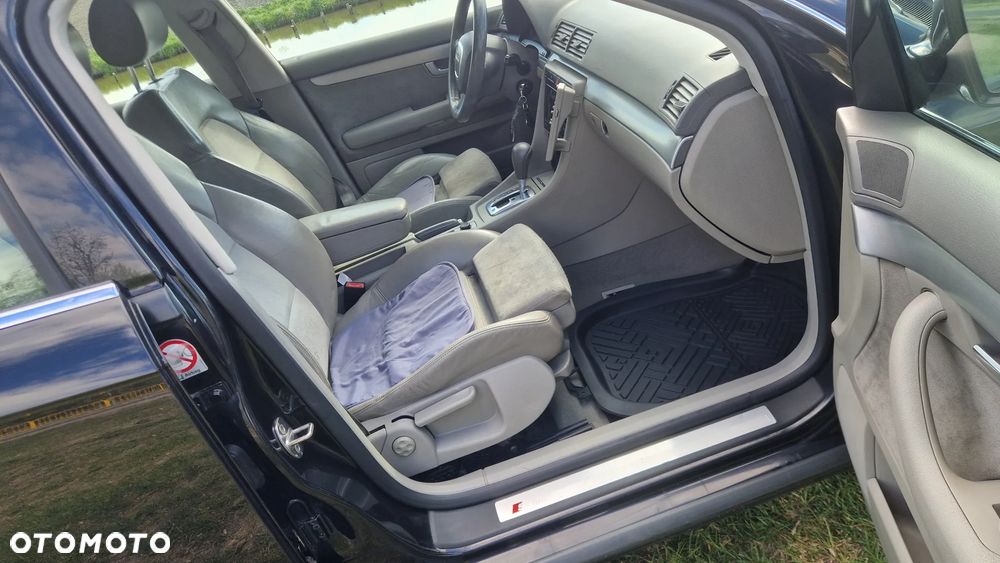 Audi A4 Limousine 2.0 T FSI multitronic - 21