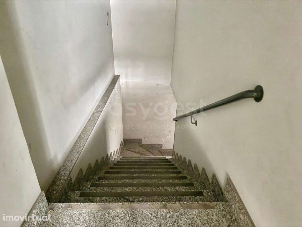 Espaço comercial e serviços no Centro de Pombal - Grande imagem: 5/13