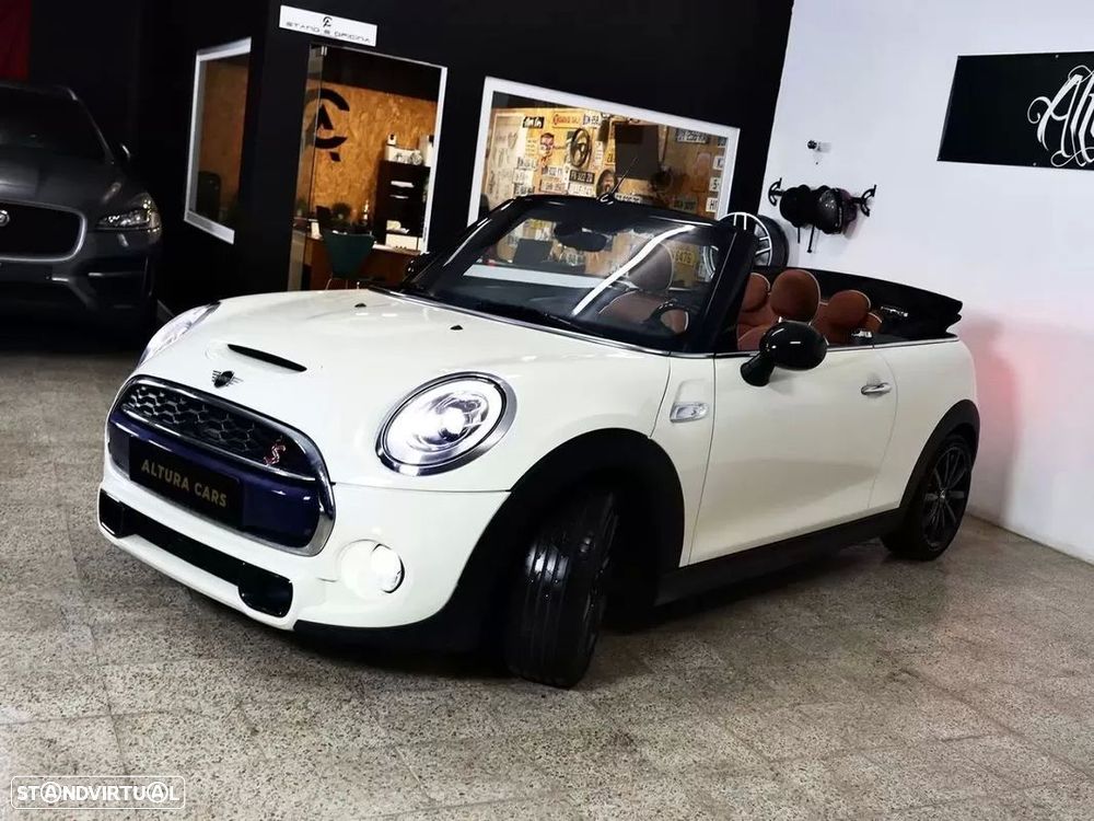 MINI Cabrio Cooper SD Auto Desportiva - 8