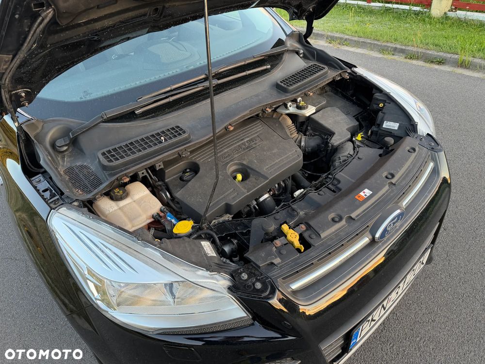 Ford Kuga 2.0 TDCi 2x4 Titanium - 26