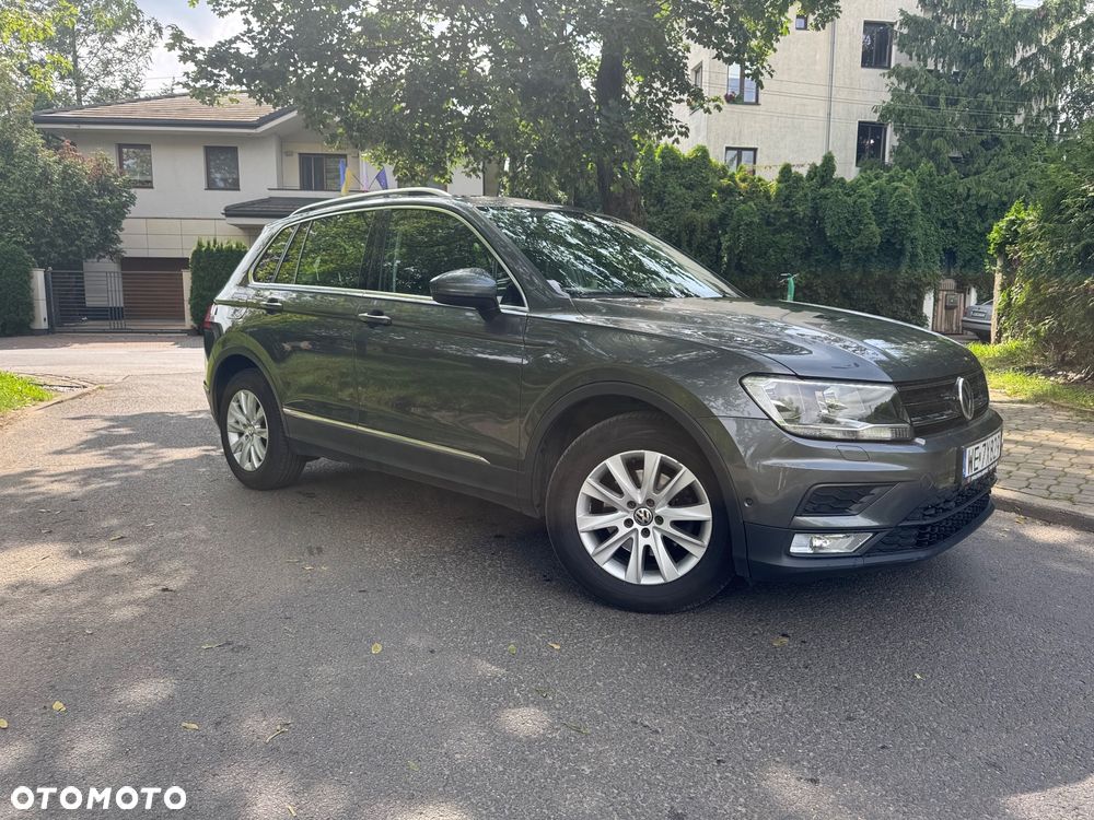 Volkswagen Tiguan - 2