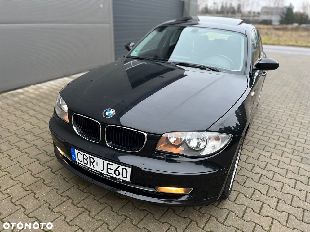 BMW Seria 1 118d DPF - 13