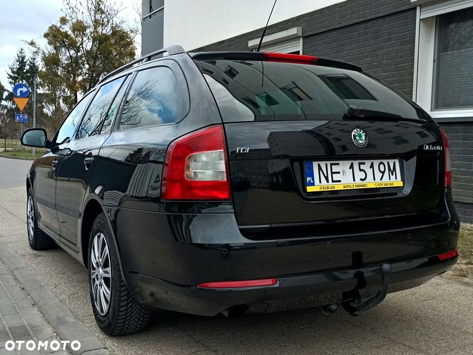 Skoda Octavia 1.6 TDI DPF Active - 6