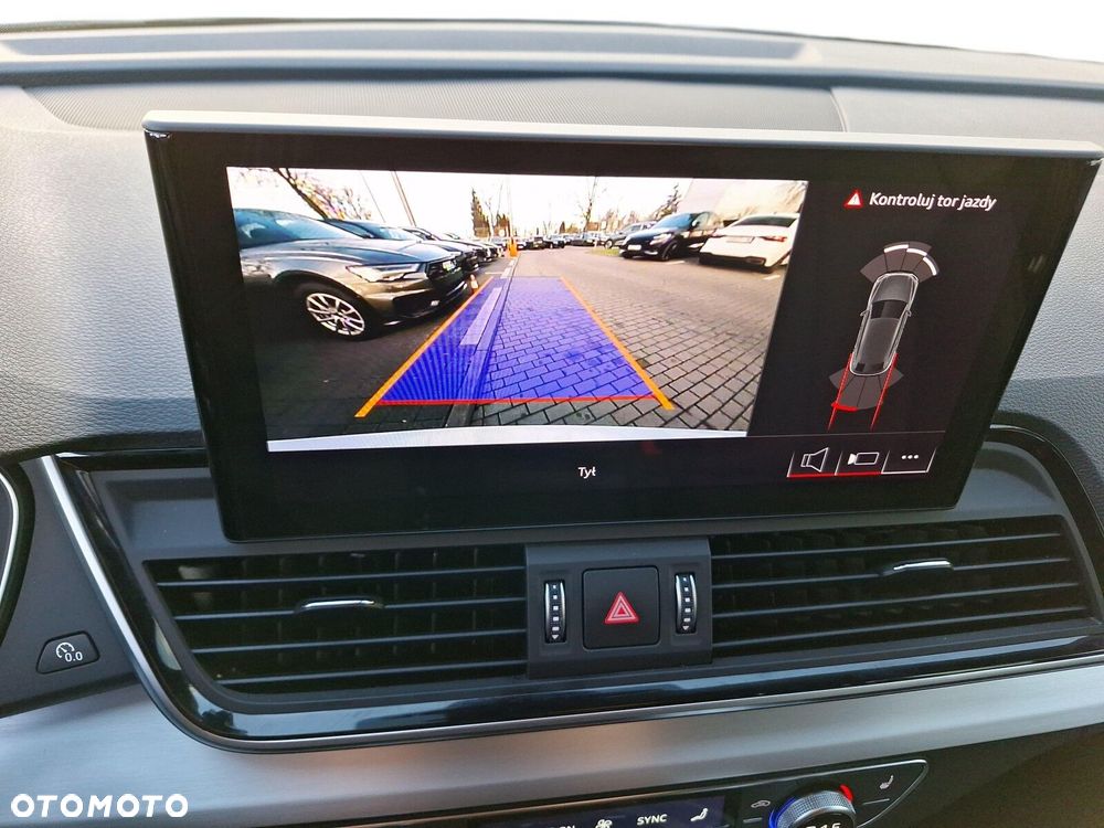 Audi Q5 Sportback - 30