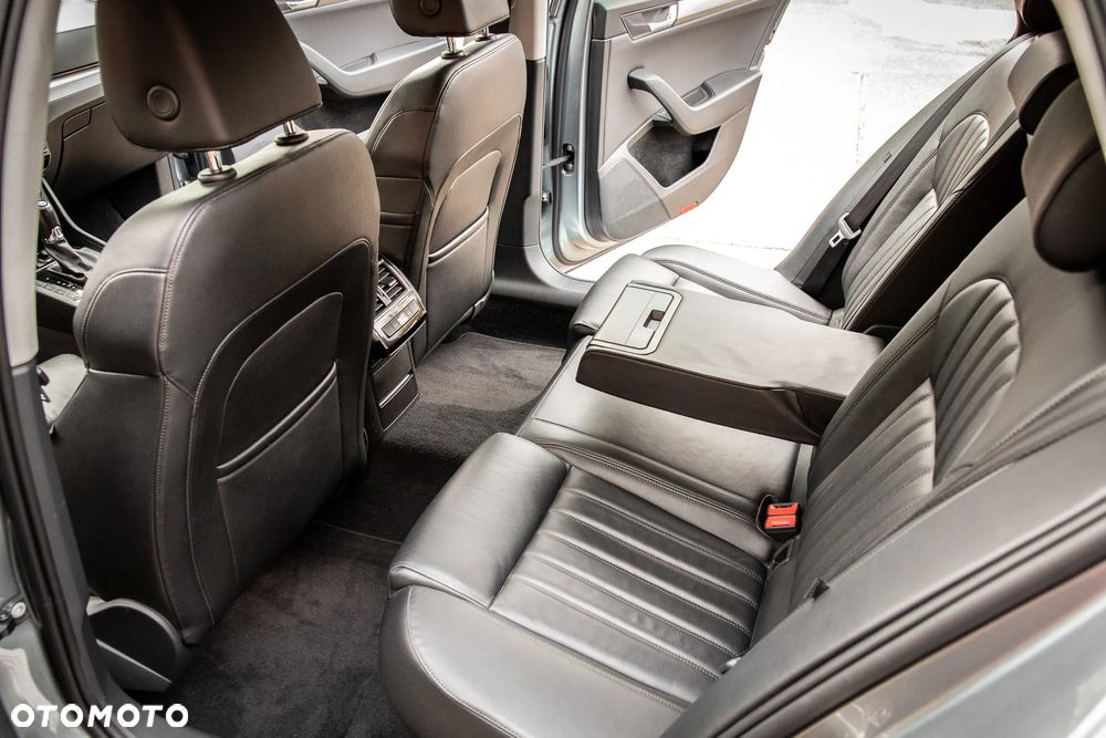 Skoda Superb 2.0 TDI DSG Style - 12